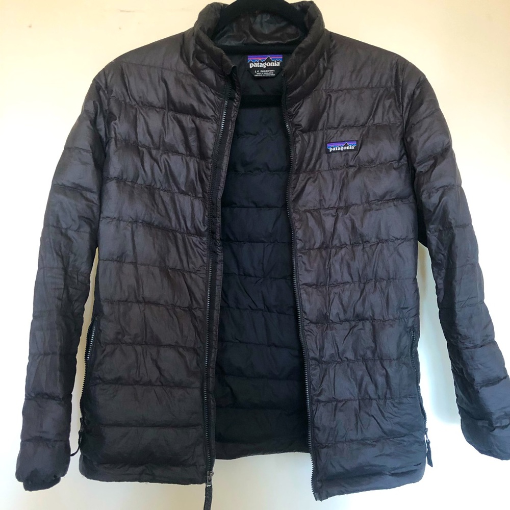 Patagonia kids/boys large classic black 51884 puffer jacket